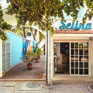 Selina Hotel